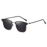 Photochromic Polarized Sunglasses