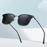 Photochromic Polarized Sunglasses