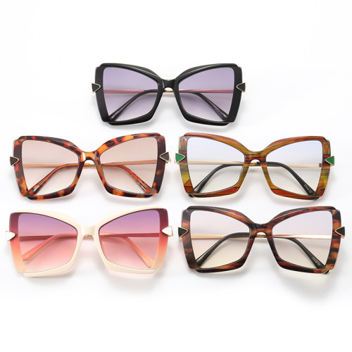 Oversized Butterfly Gradient Shades Sunglasses