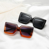 Fashion Square Sun glasses 
