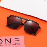 Fashion Metal Frame UV400 Gradient Shades Sunglasses