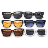 Square UV400 Metal Chain Temple Shades Sunglasses