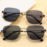 Fashion 2022 Metal Frame UV400 Gradient Men Shades Sunglasses