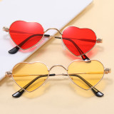 Metal Cute Heart Shape Lightweight Sunglasses