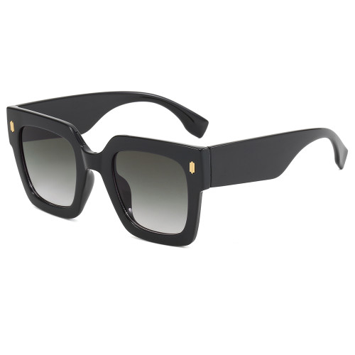 Oversized Cat Eye Square Outdoor Holiday Sunglasses