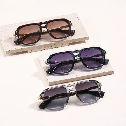 Double Bridge Flat Top Large Square Pilot Gradient Sunglasses