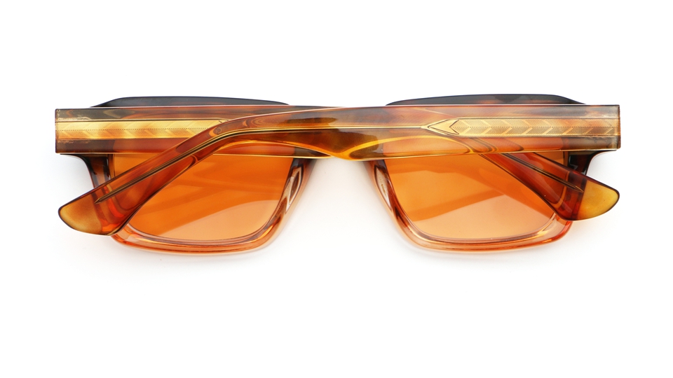 Retro Rectangle Sunglasses Detailed Feature 2