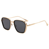 Classic Sleek Square Pilot Style Gradient Lenses Sunglasses
