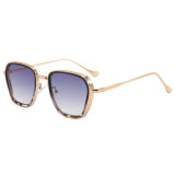 Classic Sleek Square Pilot Style Gradient Lenses Sunglasses