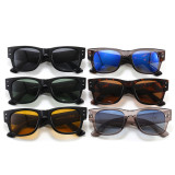 Retro Square Thick Frame Tinted Lens Polarized Sunglasses for Men Women