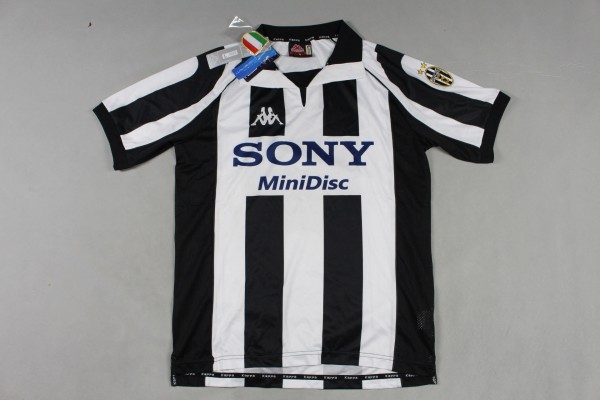 97-98 Juventus Home Retro Jersey/97-98尤文主场