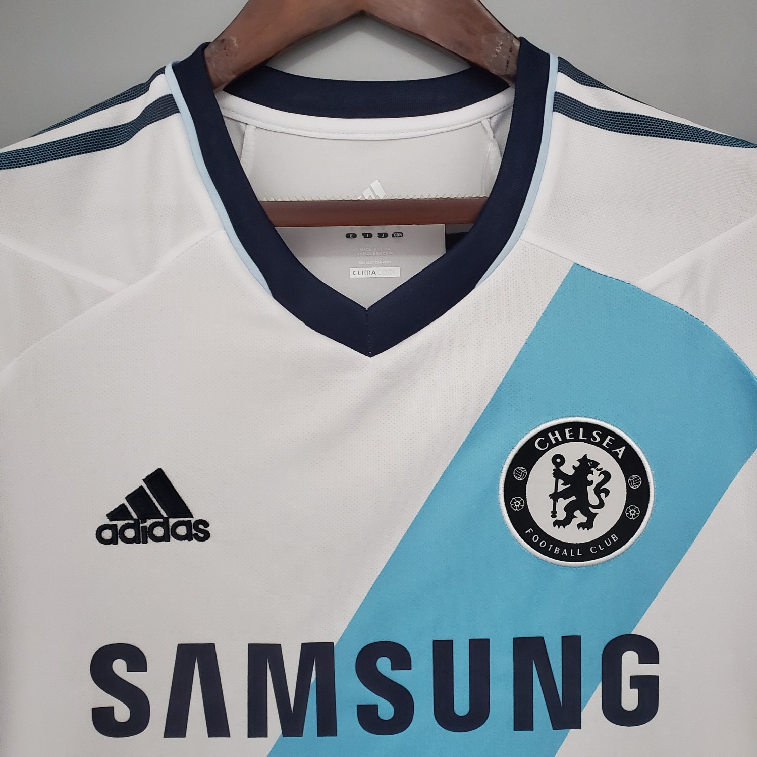 chelsea away shirt 2012