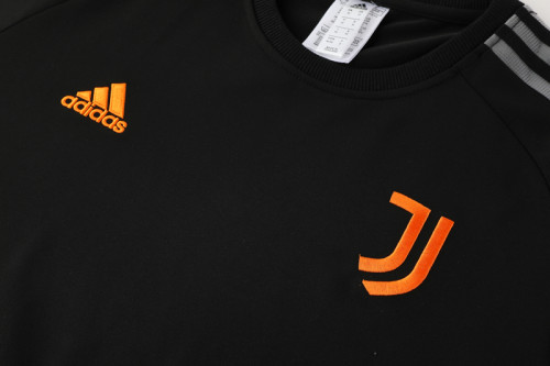 21-22 Juventus Black round neck Sweater