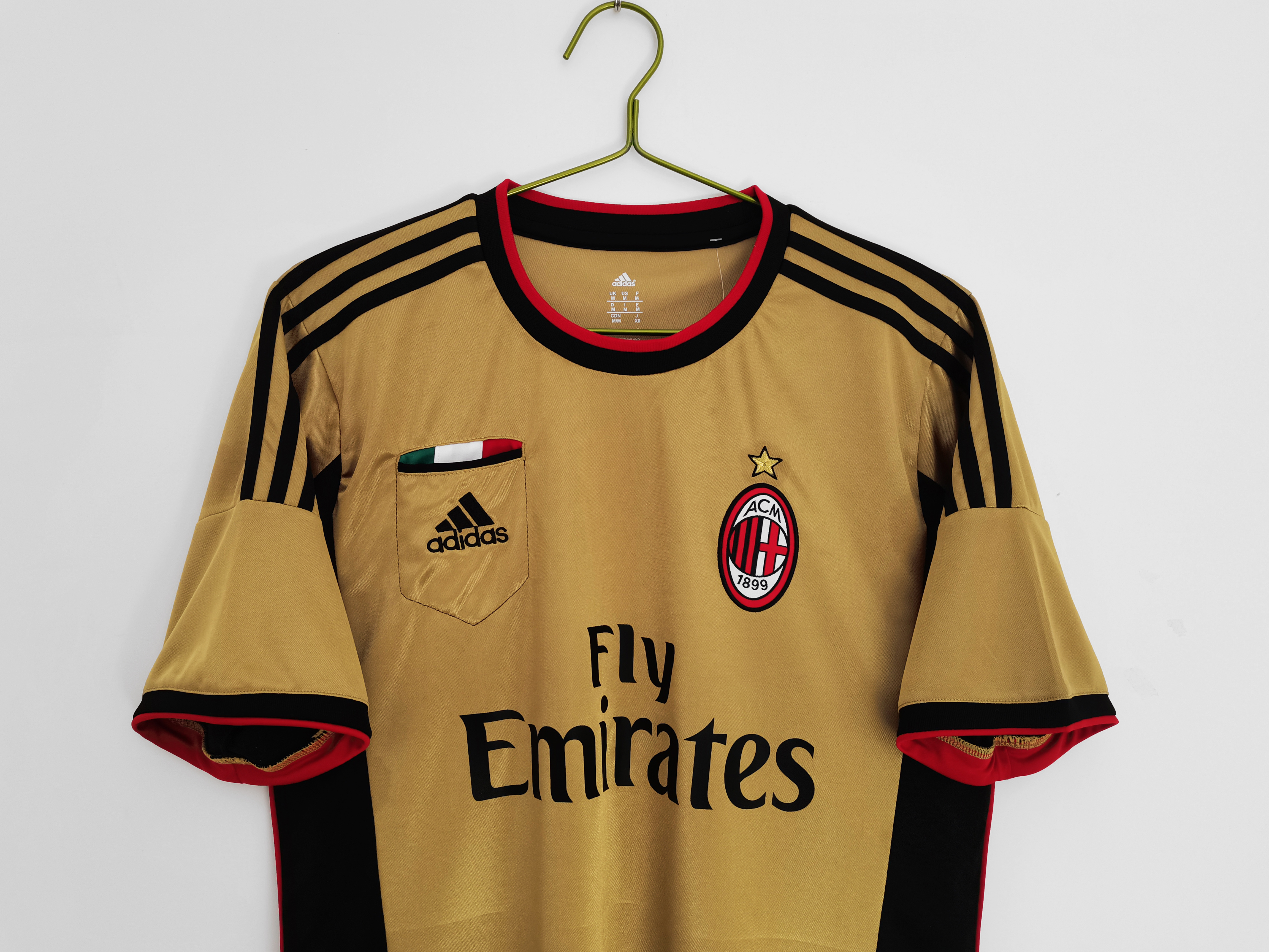 AC Milan ユニフォームシャツ NAGOYA 14 AC Milan ユニフォームシャツ NAGOYA 14 AC Milan ユニフォーム