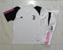 23-24 Juventus White Short sleeve training Suit（cropped pants）