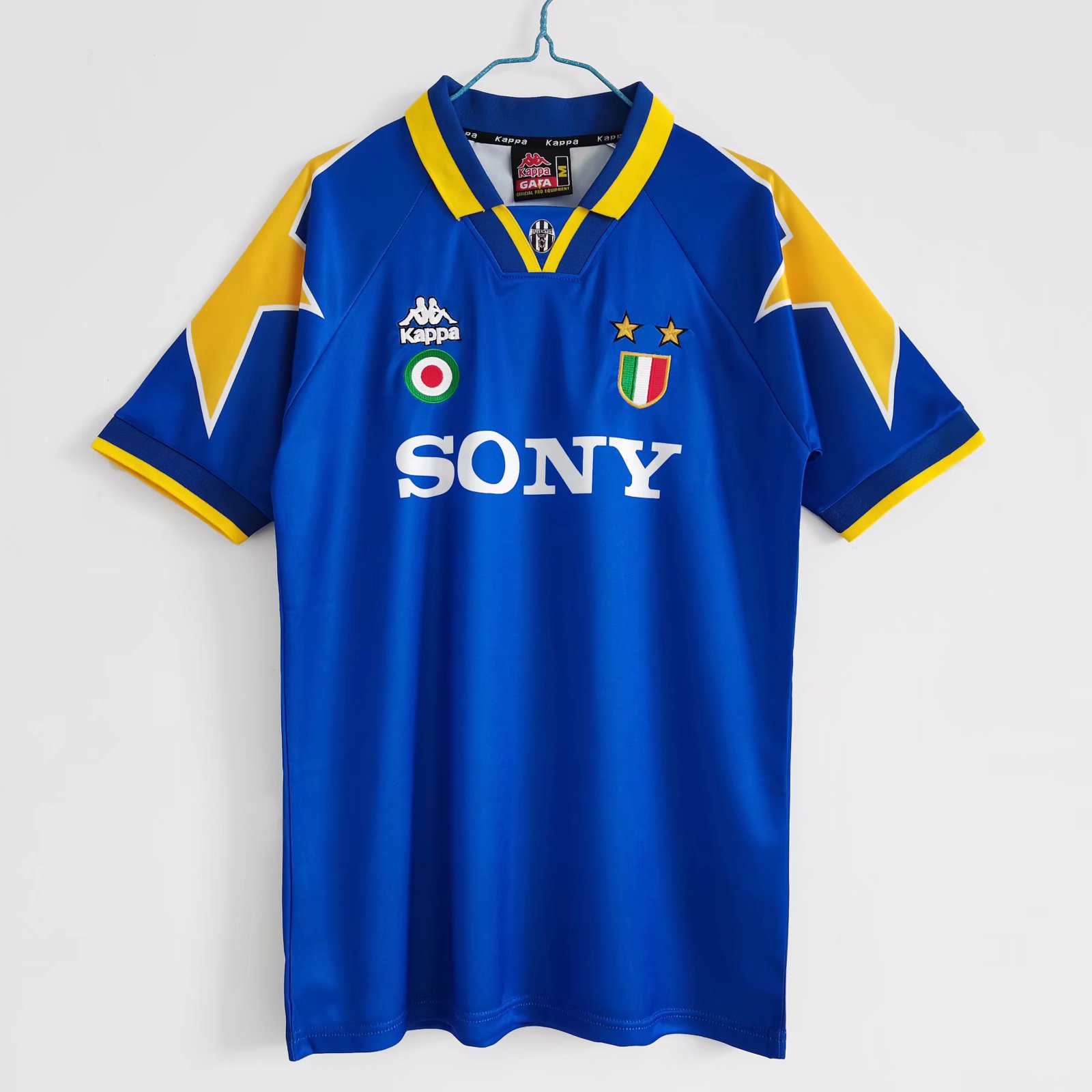 1995-96 Juventus Away Retro Jersey 1995-96 Juventus Away Retro Jersey