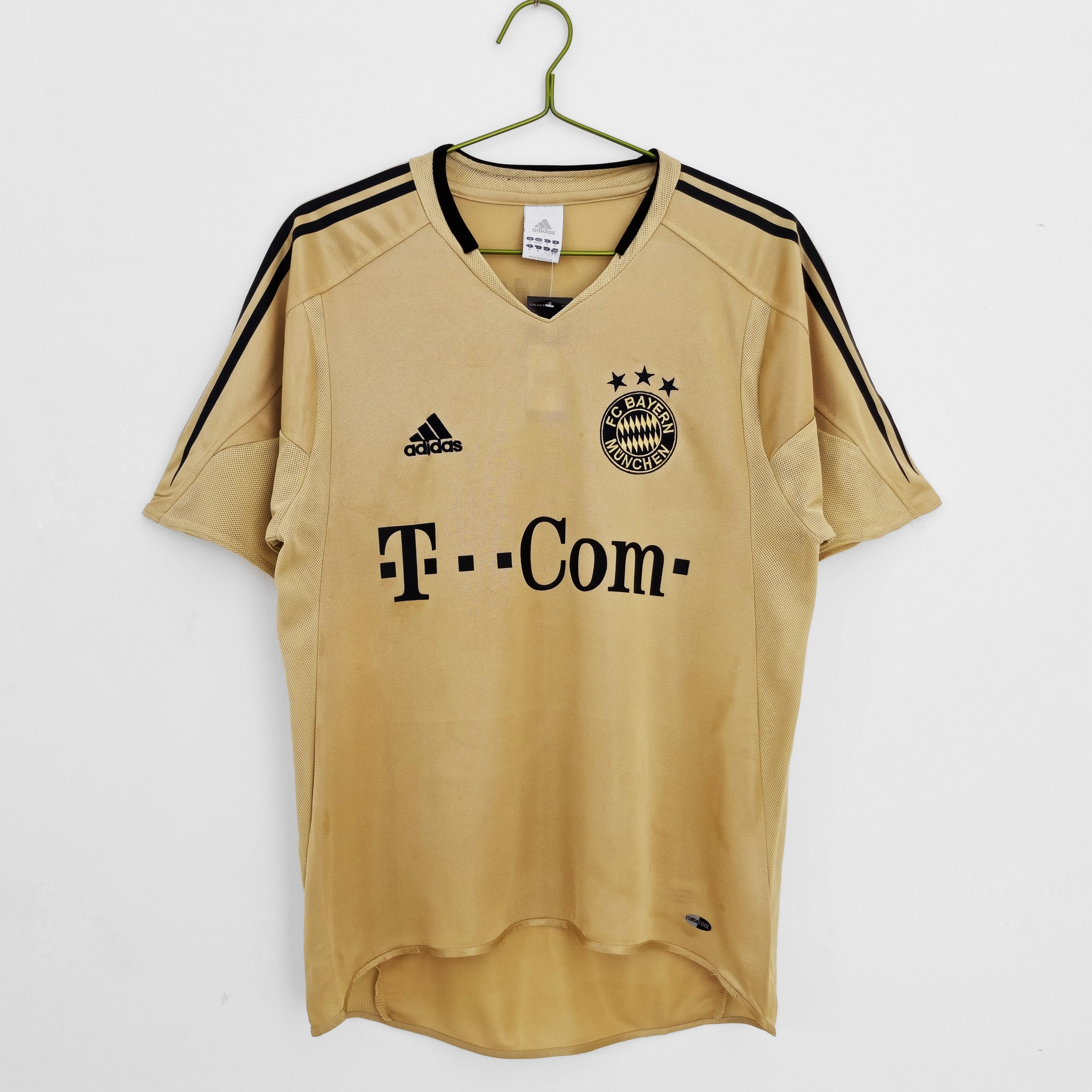bayern munich retro jersey