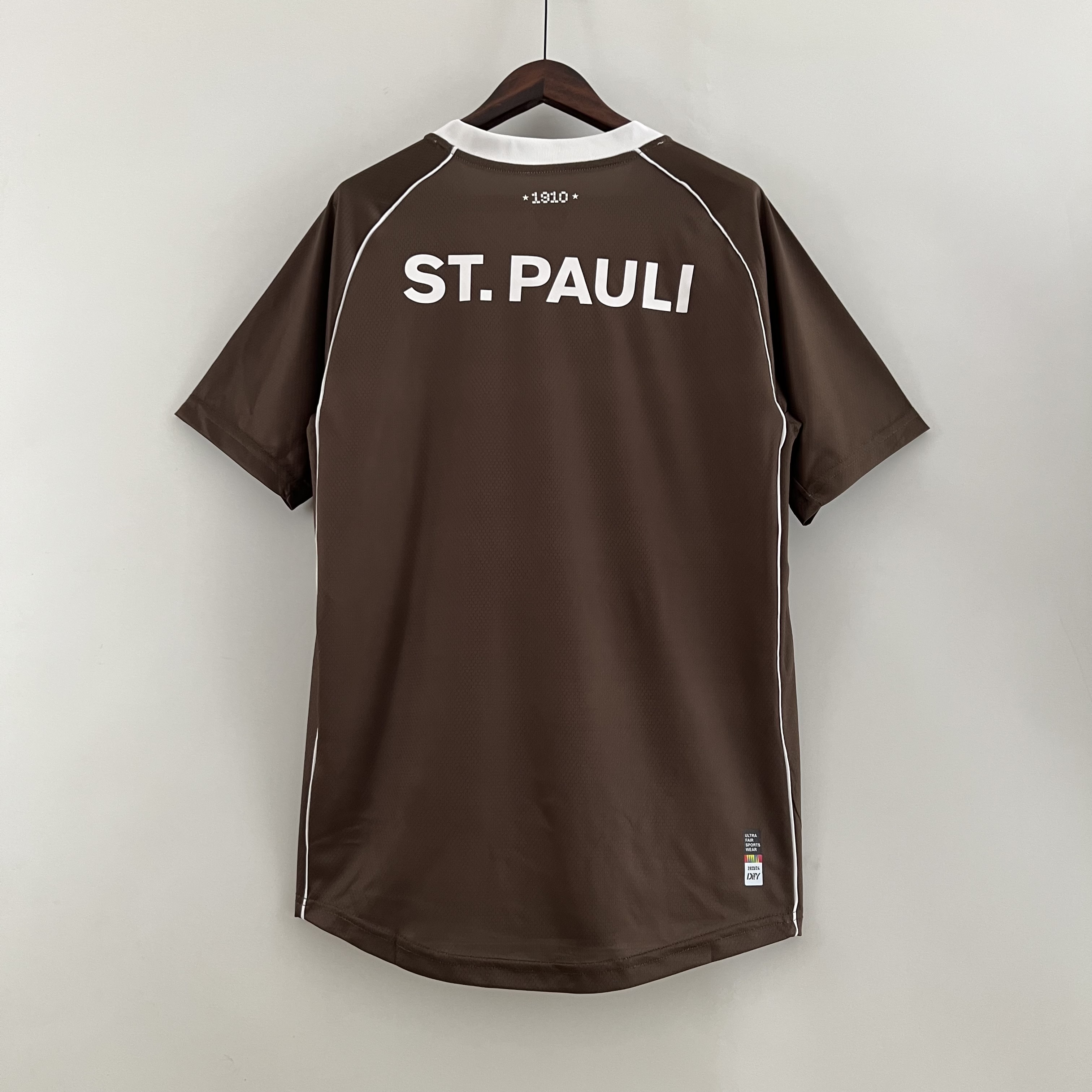 vil gøre form Konsekvent 23-24 FC St. Pauli Home Fans Jersey