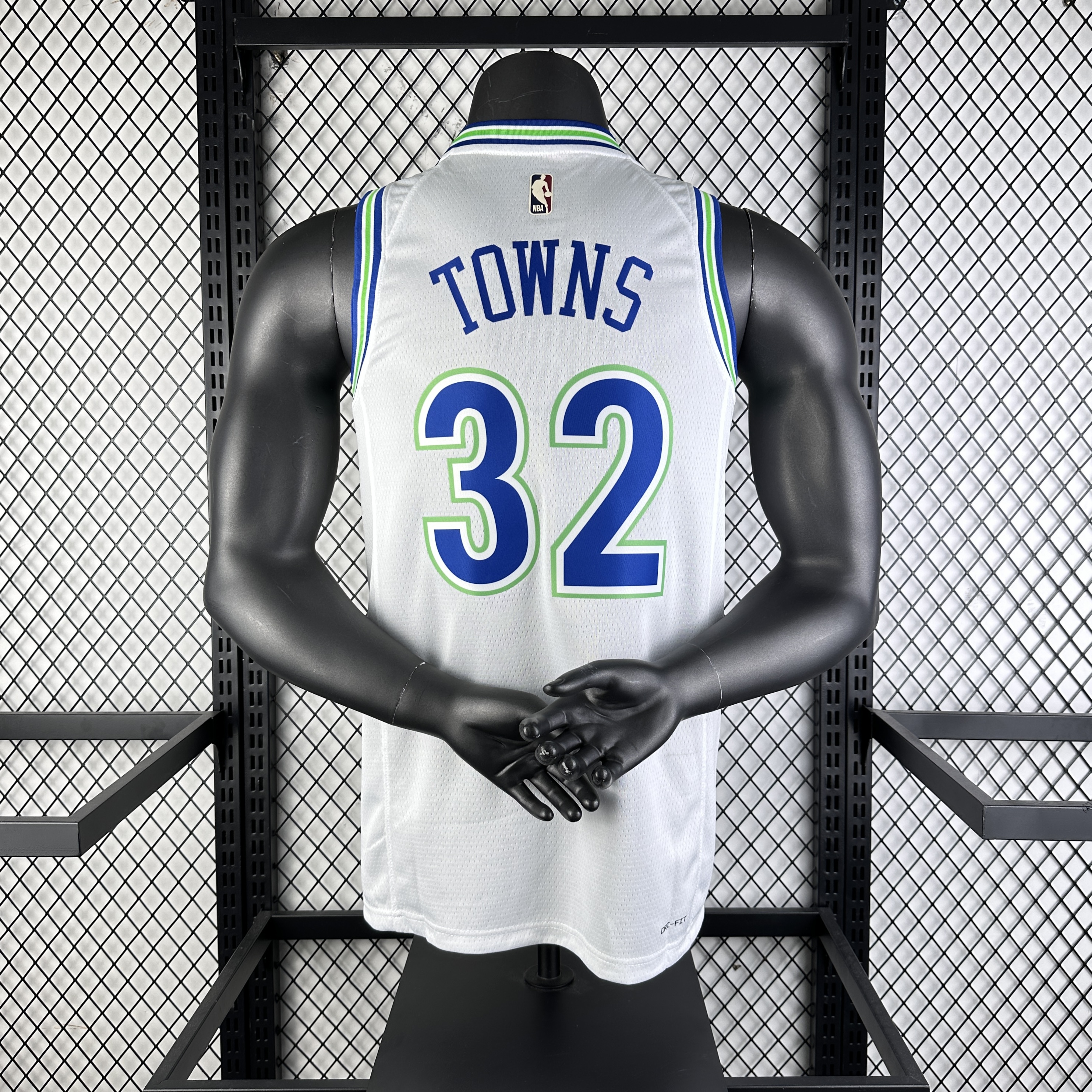 【日本産】 23-24 Minnesota Timberwolves Classic Edition TOWNS #32 ウェア