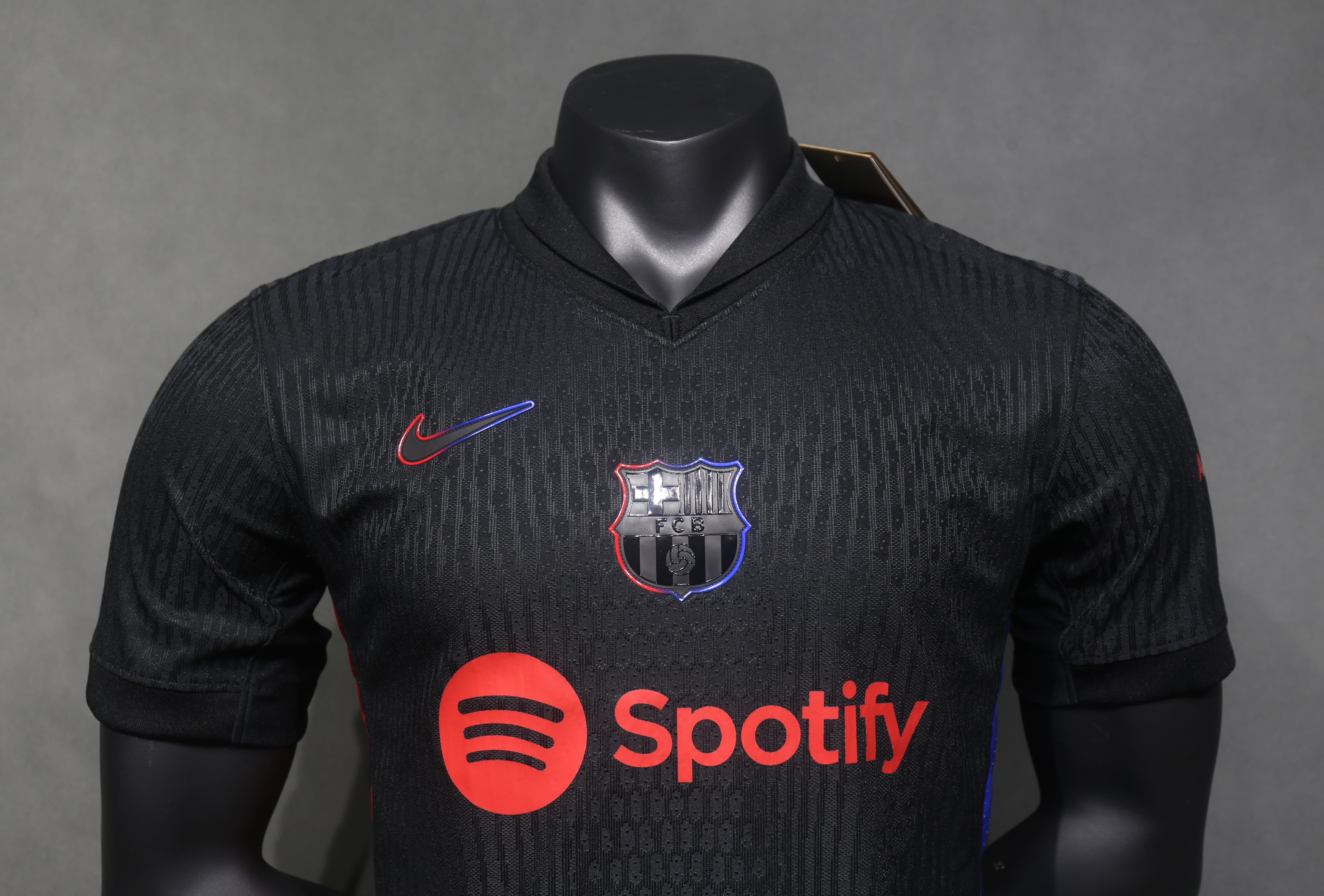 FC Barcelona アウェイゲームシャツ 黒 Amazon.co.jp: FCバルセロナ アウェイレプリカブラック