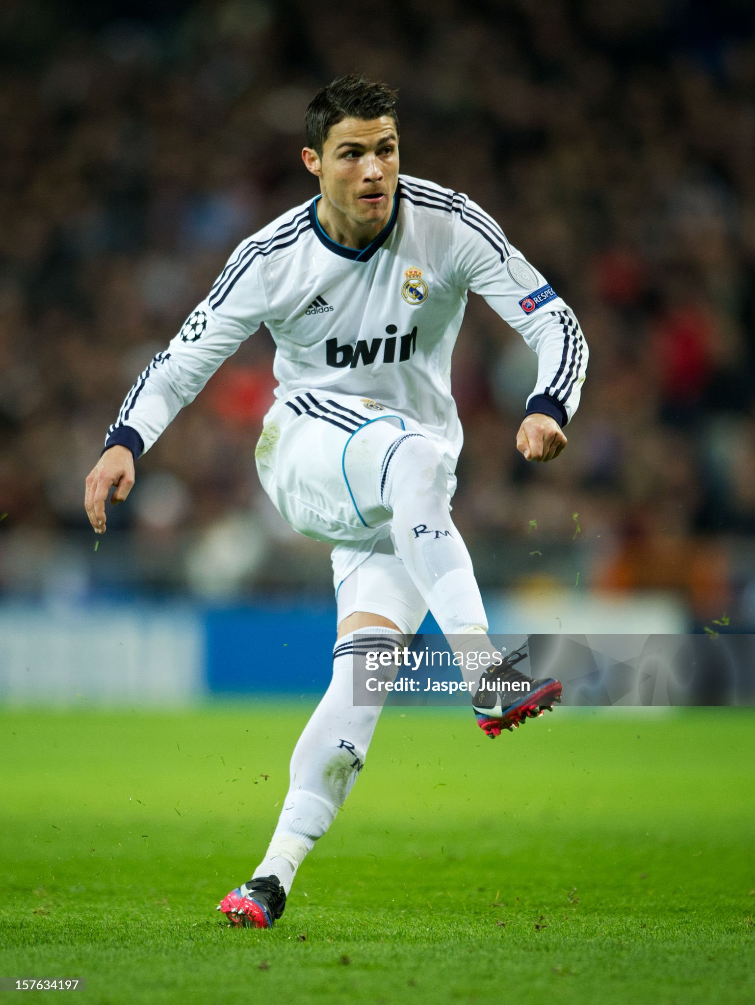 12-13 Real Madrid Home Retro Long Sleeve Player Jersey/12-13 12-13 Real Madrid Home Retro Long Sleeve Player Jersey/12-13