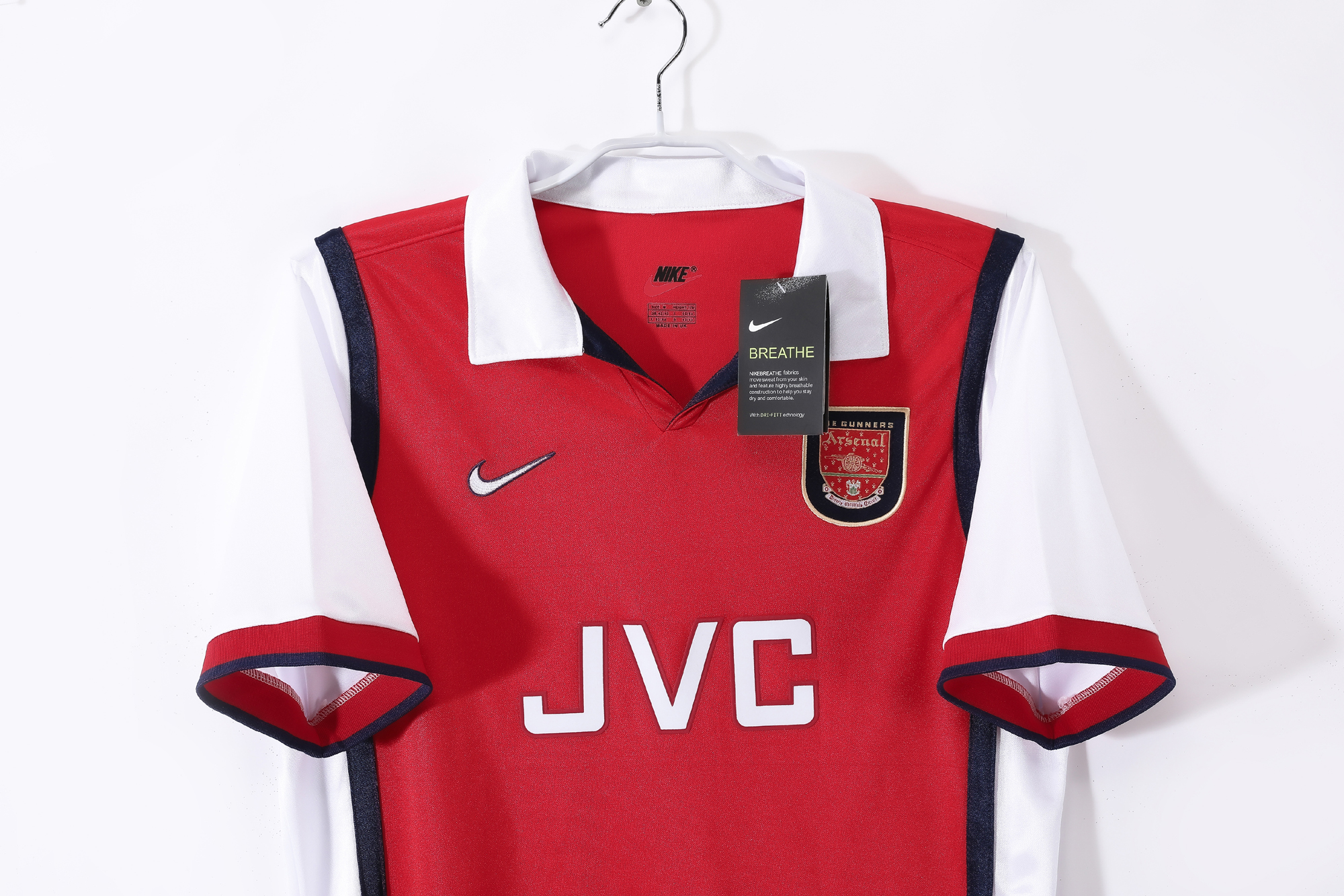 新品未使用長期保管　Nike Arsenal JVCロゴ 96-98 新品未使用長期保管 Nike Arsenal JVCロゴ 96-98 - メルカリ