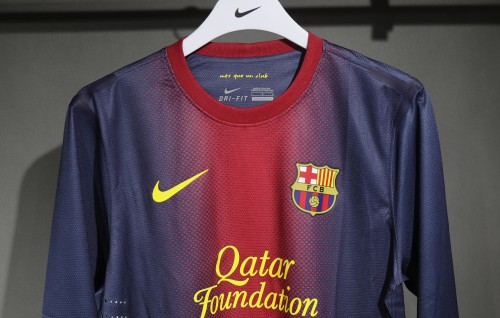 12-13 Barcelona Home Player Retro Long Sleeve Jersey/12-13巴萨主场球员长袖
