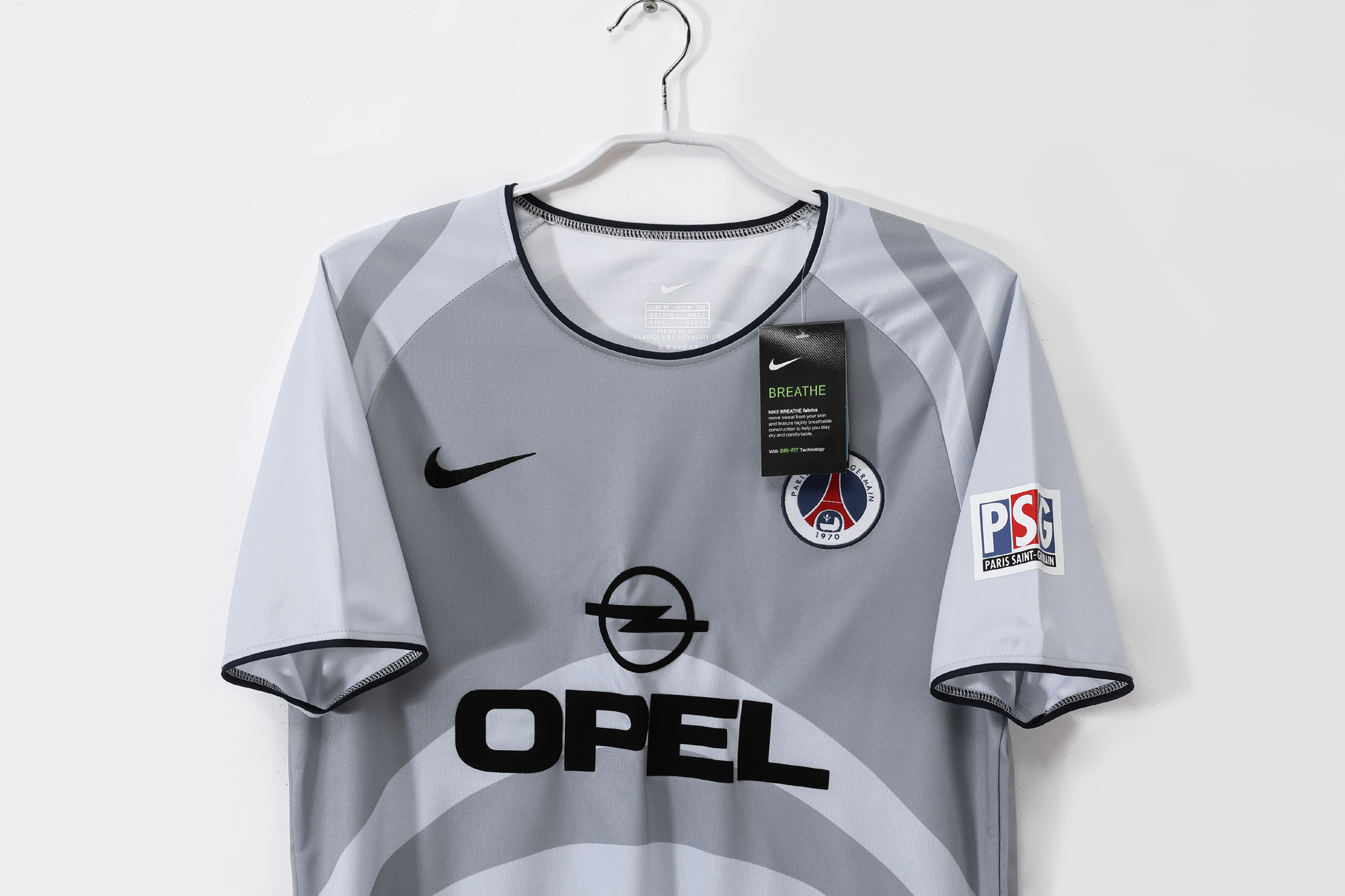 01-02 PSG Away Retro Jersey