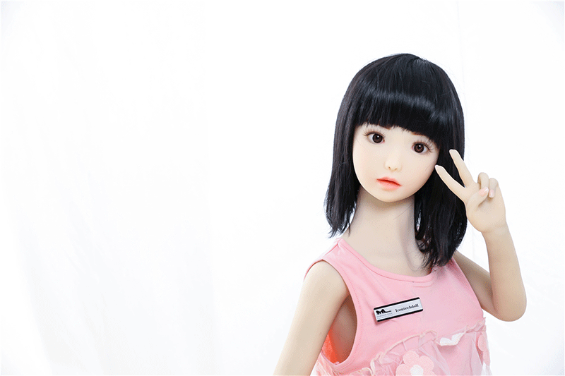 132cmJY Doll
