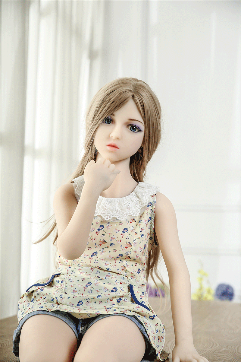 132cm Irontech Doll 巨乳Emma