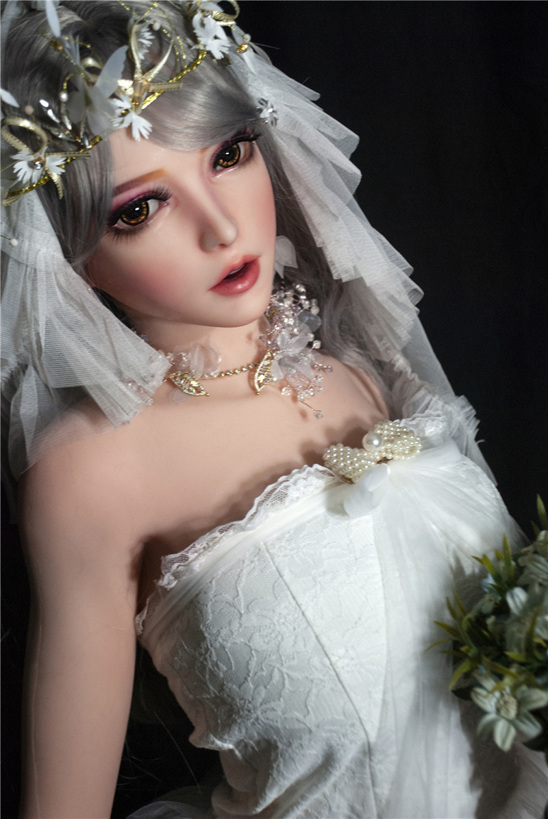 Elsa Babe【吉田步】ラブドール