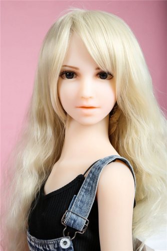 132cm【Lucy】微乳Irontech Doll 幼いラブドール