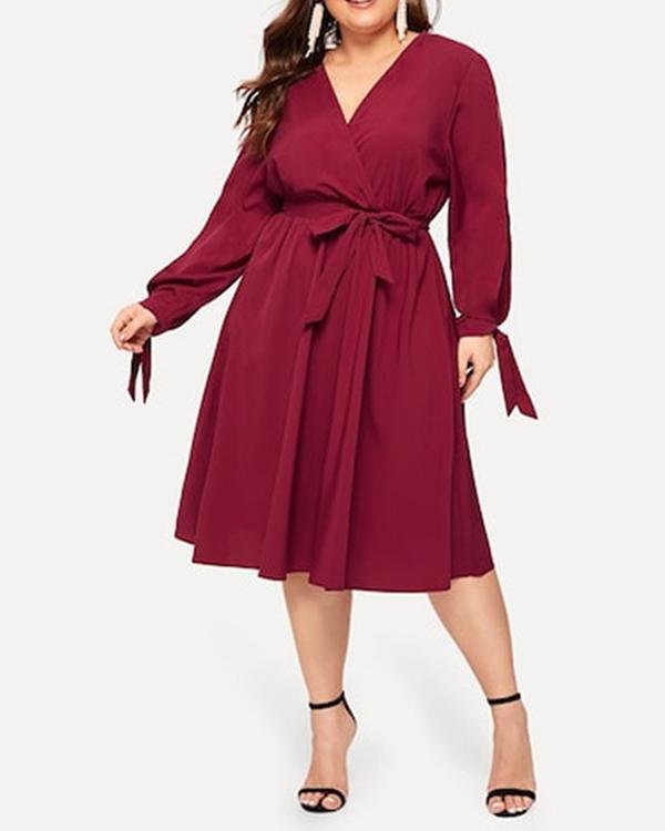 Solid Color V-neck Long Sleeve Plus Size Dress