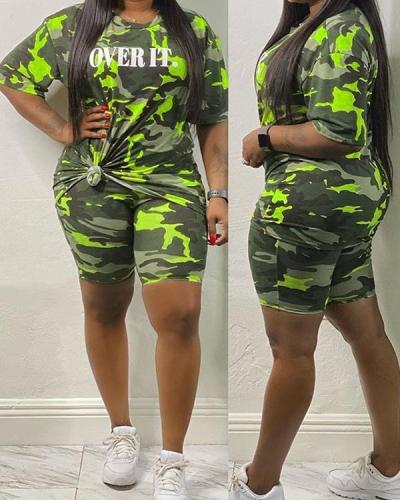 Plus Size Camouflage Knotted Top & Shorts