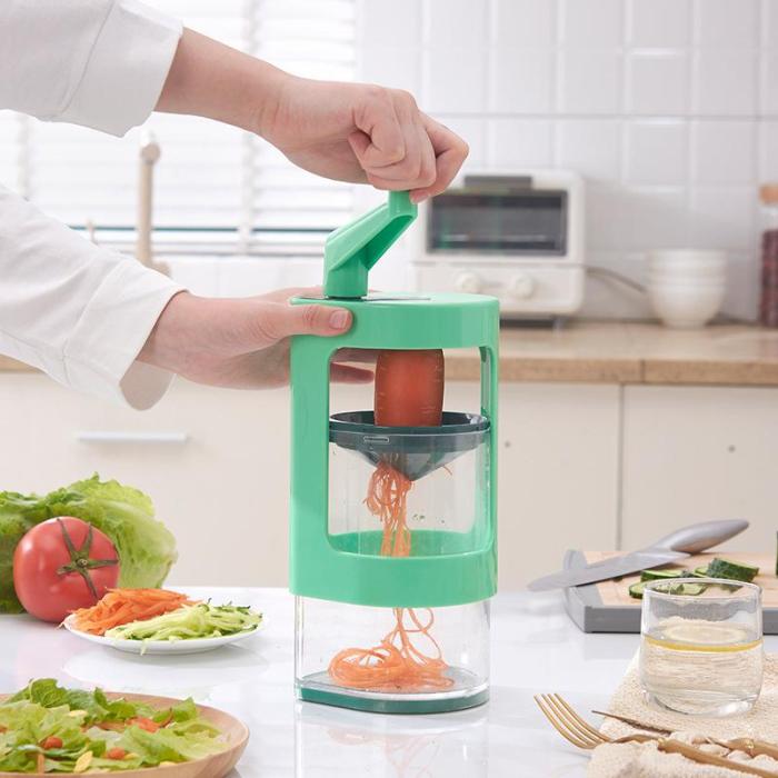 【New Style】 Hand-operated household vegetable cutter