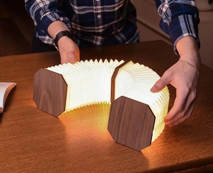 Smart Folding Light
