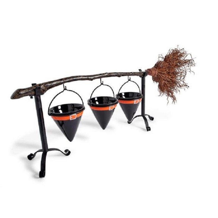 Broomstick Snack Bowl Stand