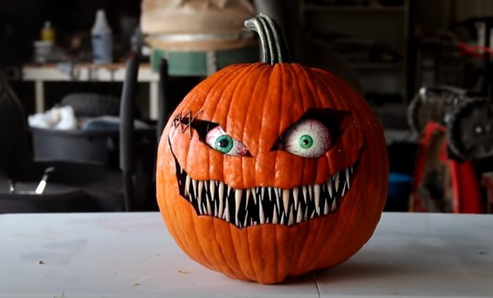 Creepy Halloween Eyes🎃 Scary Halloween Pumpkin