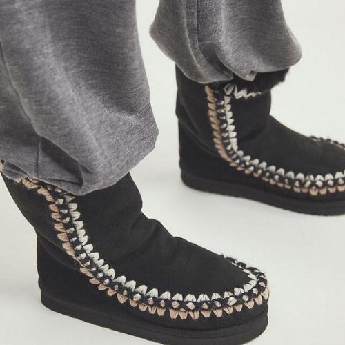 NEW! Women's Flat Round Toe Winter Boots With Pearl Polka Dot shoes -boots
