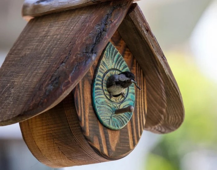 💕Hand Carved Wood Birdhouses