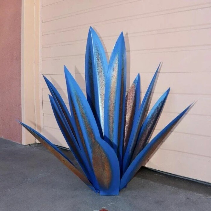 Blue Tequila,Rustic,Sculpture,l Art,Garden Art
