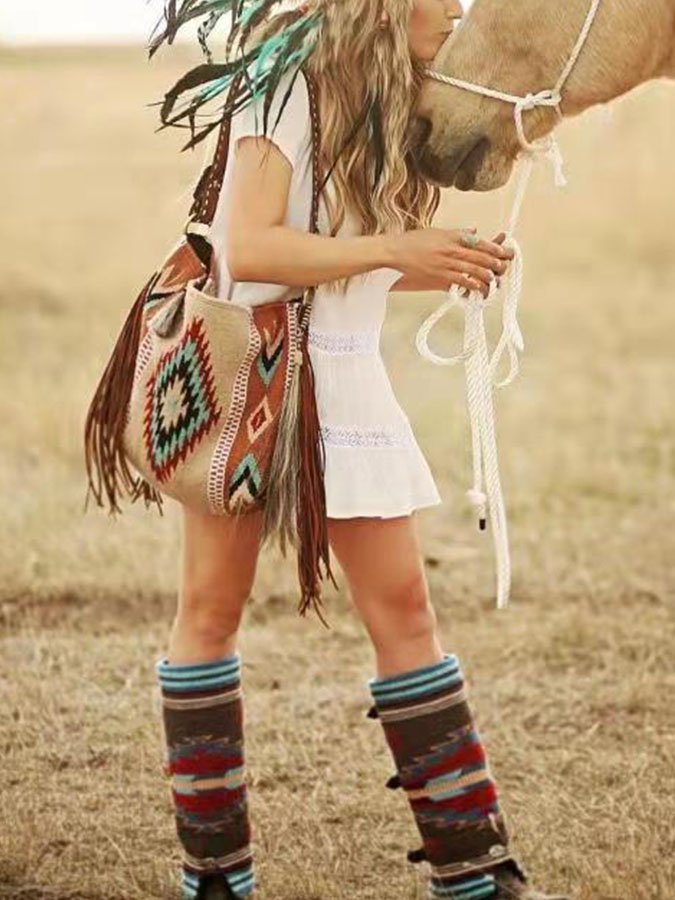 Vintage Woven Tassel Shoulder Bag