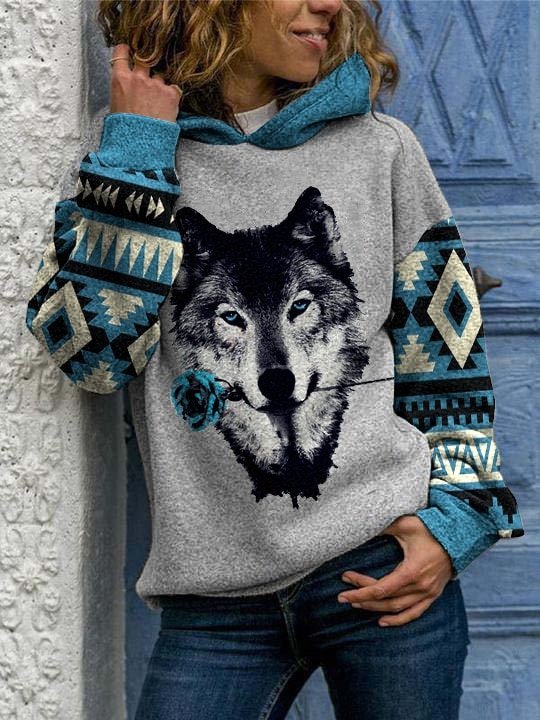 Women's Western AZTEC Wolf Print Sweatshirt