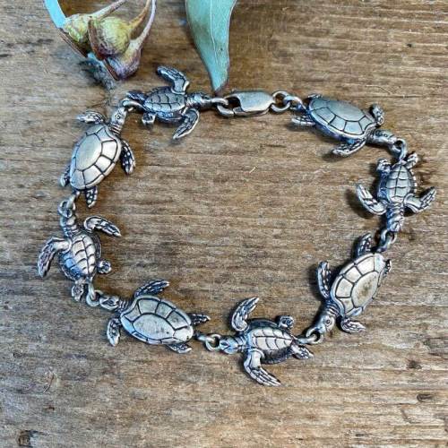 Vintage Solid Sterling Silver Sea Turtle Bracelet by Kabana