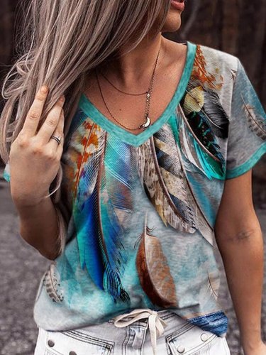 Vintage Feather Print Casual T-Shirt