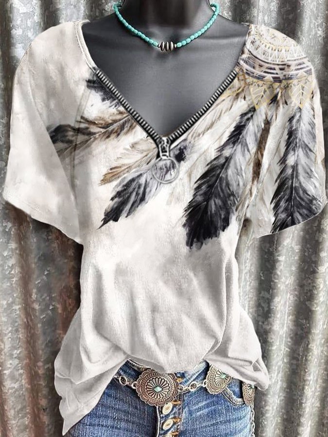 Vintage Feather Print V-Neck Casual T-Shirt