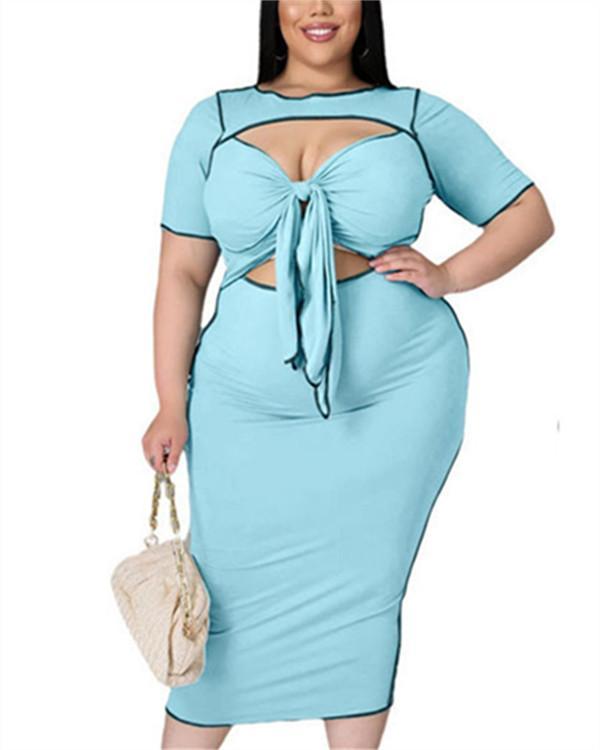 Solid color reverse side cutout strap plus size dress