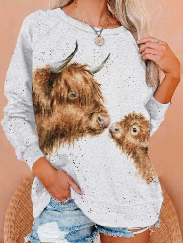 Women's Western Retro Beautiful Highland Cow And Her Calf Print Sweatshirt