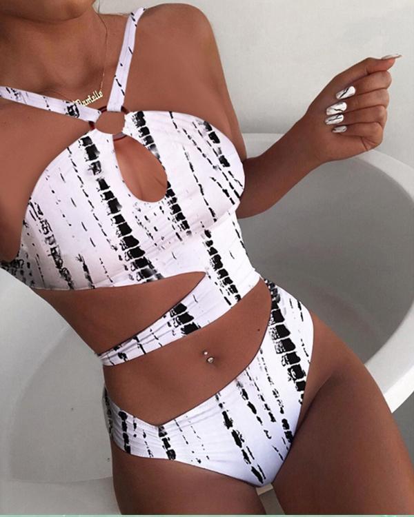 Plain Halter O-Ring Cutout One-Piece Swimsuit