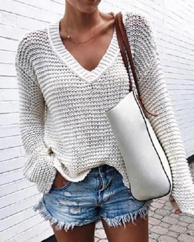 Ladies V-neck Knitted Sweater